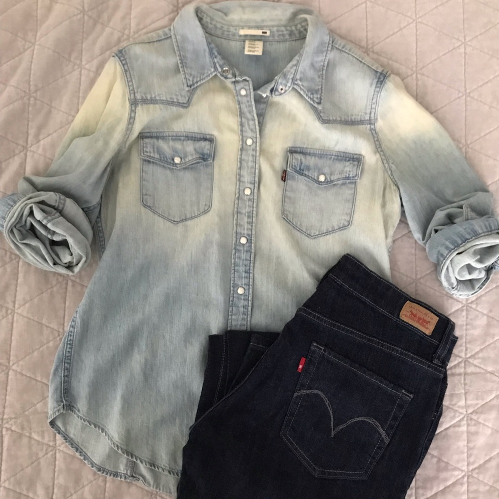 Levi’s denim shirt
